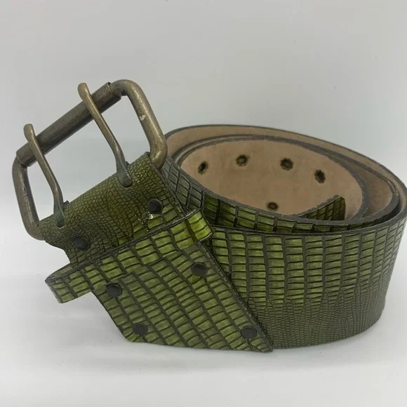80’s 90’s Bright Green Crocodile Print Asymmetrical Belt - Picture 1 of 9